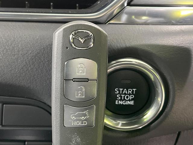 ＣＸ－８ ＸＤプロアクティブ　４ＷＤ　ディーゼル　７人乗り　純正ナビ　フリップダウンモニター　全周囲カメラ　衝突被害軽減システム　レーダークルーズ　禁煙車　電動リアゲート　パワーシート　ドラレコ　ＥＴＣ　純正１９インチアルミ（56枚目）