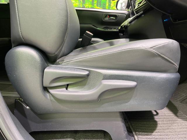 ノア Ｓｉ　ダブルバイビーＩＩＩ　両側電動スライドドア　ＢＩＧ‐Ｘ１１型ナビ　フリップダウンモニター　バックカメラ　衝突被害軽減システム　禁煙車　ハーフレザーシート　ドラレコ　スマートキー　ＬＥＤヘッド　ビルトインＥＴＣ　クルコン（23枚目）