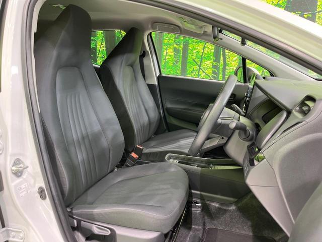 アクア Ｘ　純正ディススプレイオーディオ　バックカメラ　レーダークルーズ　禁煙車　ドラレコ　コーナーセンサー　ＬＥＤヘッド　ビルトインＥＴＣ　車線逸脱警報　オートライト　オートエアコン　Ｂｌｕｅｔｏｏｔｈ（10枚目）