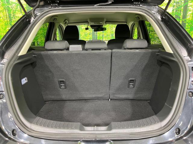 デミオ ＸＤツーリング　４ＷＤ　ディーゼル　マツダコネクトナビ　バックカメラ　禁煙車　ドラレコ　シートヒーター　ＬＥＤヘッド　ＥＴＣ　クルコン　純正１６インチアルミ　オートライト　オートエアコン　Ｂｌｕｅｔｏｏｔｈ（12枚目）