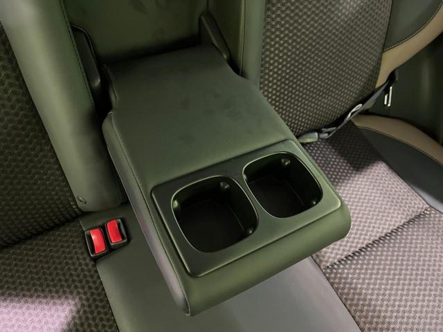 ノート ｅ－パワー　メダリスト　禁煙車　エマージェンシーブレーキ　純正ナビ　全周囲カメラ　コーナーセンサー　レーンアシスト　ＬＥＤヘッドライト　ＥＴＣ　Ｂｌｕｅｔｏｏｔｈ再生　フルセグ　スマートキー　オートエアコン（33枚目）