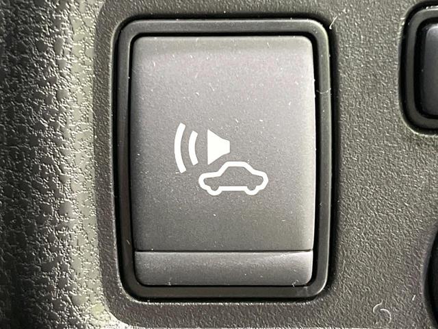 ノート ｅ－パワー　メダリスト　禁煙車　エマージェンシーブレーキ　純正ナビ　全周囲カメラ　コーナーセンサー　レーンアシスト　ＬＥＤヘッドライト　ＥＴＣ　Ｂｌｕｅｔｏｏｔｈ再生　フルセグ　スマートキー　オートエアコン（45枚目）