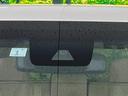【トヨタセーフティセンス】走行中に前方の車両等を認識し、衝突しそうな時は警報とブレーキで衝突回避と被害軽減をアシスト。より安全にドライブをお楽しみいただけます。