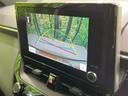 カローラクロス ハイブリッド　Ｇ　４ＷＤ　純正ディスプレイオーディオ　バックカメラ　寒冷地仕様　衝突被害軽減システム　レーダークルーズ　禁煙　ドラレコ　コーナーセンサー　スマートキー　ＬＥＤヘッド　ビルトインＥＴＣ　オートハイビーム（4枚目）