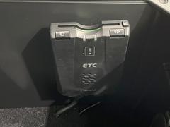 【ＥＴＣ】高速道路の料金所をストレスなく通過！話題のスポットやサービスエリアに多い「スマートIntercooler」利用時は必須のアイテムです。当店でセットアップを実施、ご納車当日からすぐにご利用いただけます！ 7