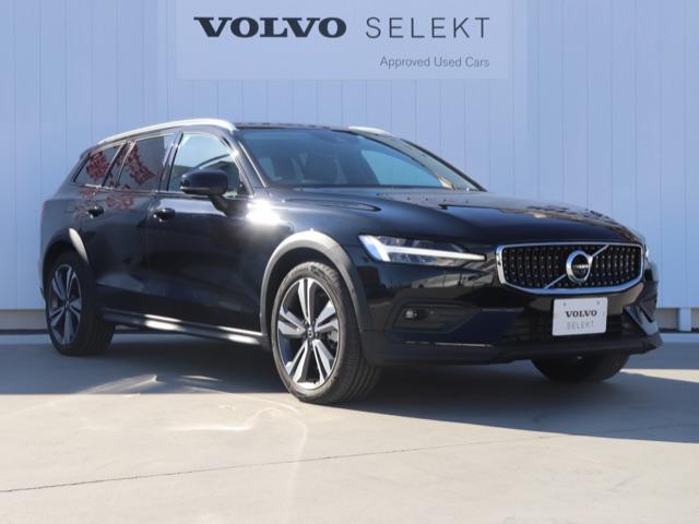 Ｖ６０ クロスカントリー　Ｂ５　ＡＷＤ　プロ　４ＷＤ　８速ＡＴ　ワンオーナー　ＨＤＤナビ　地デジＴＶ　３６０度ビューカメラ　パワーテールゲート　パークアシスト　シートヒーター　本革シート　キーレス　点検記録簿付き　１９インチアルミ（6枚目）