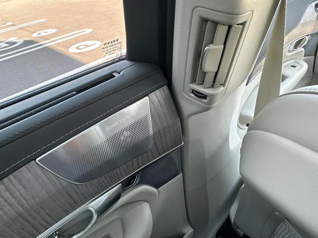 ＸＣ９０ 　４ＷＤ　ワンオーナー　禁煙車　ナビ　バックカメラ　全周囲カメラ　ドライブレコーダー　ＥＴＣ２．０　アダプティブクルーズコントロール　レーンアシスト　クリアランスソナー　電動リアゲート（23枚目）