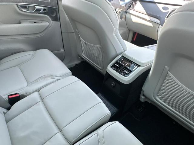 ＸＣ９０ 　４ＷＤ　ワンオーナー　禁煙車　ナビ　バックカメラ　全周囲カメラ　ドライブレコーダー　ＥＴＣ２．０　アダプティブクルーズコントロール　レーンアシスト　クリアランスソナー　電動リアゲート（25枚目）
