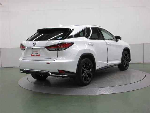 RX RX450h バージョンL 革シート サンルーフ 4WD フルセグ メモリーナビ DVD再生 ミュージックプレイヤー接続可 バックカメラ 衝突被害軽減システム ETC LEDヘッドランプ ワンオーナー 記録簿(6枚目)