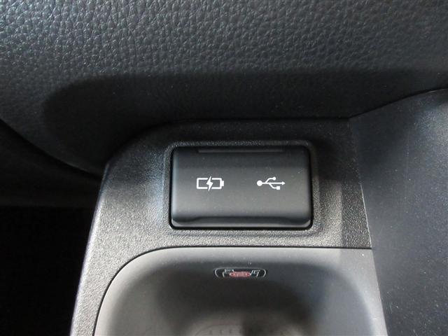 シエンタ ハイブリッドＧ　４ＷＤ　ミュージックプレイヤー接続可　バックカメラ　衝突被害軽減システム　ＥＴＣ　ドラレコ　両側電動スライド　ＬＥＤヘッドランプ　ウオークスルー　乗車定員７人　ワンオーナー（18枚目）