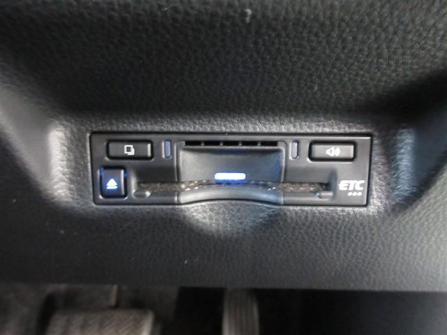 シエンタ ハイブリッドＧ　４ＷＤ　ミュージックプレイヤー接続可　バックカメラ　衝突被害軽減システム　ＥＴＣ　ドラレコ　両側電動スライド　ＬＥＤヘッドランプ　ウオークスルー　乗車定員７人　ワンオーナー（24枚目）