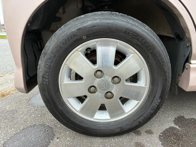 アトレーワゴン カスタムターボRS 4WD ターボ 純正アルミ 社外ナビ 走行54689キロ ワンオーナー ABS キーレス フルフラットシート ベンチシート(32枚目)