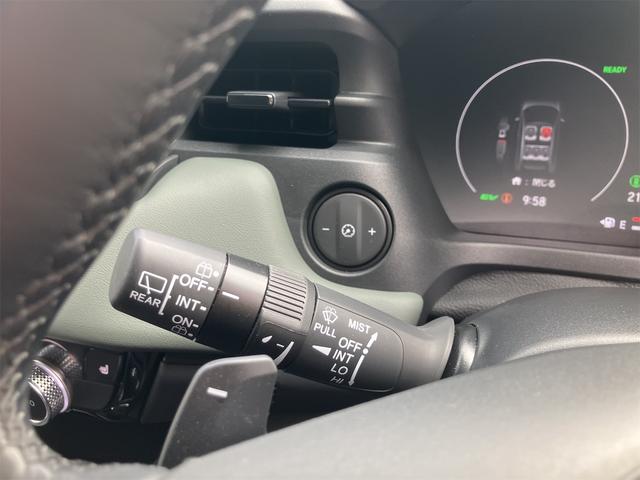 ヴェゼル ｅ：ＨＥＶ　Ｘ・ＨｕＮＴパッケージ　クルーズコントロール　衝突被害軽減ブレーキ　ソナー　ＬＥＤライト　ルーフレール　シートヒーター　オートライト　４ＷＤ　スマートキー　オートハイビーム　レーンキープアシスト（40枚目）