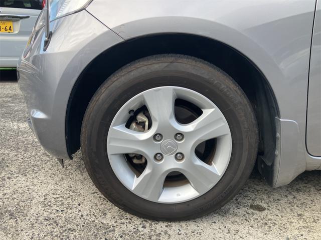 フィット スポーティエディション パワーウィンドウ キーレスエントリー ABS 盗難防止システム エアコン パワーステアリング 運転席エアバッグ(22枚目)