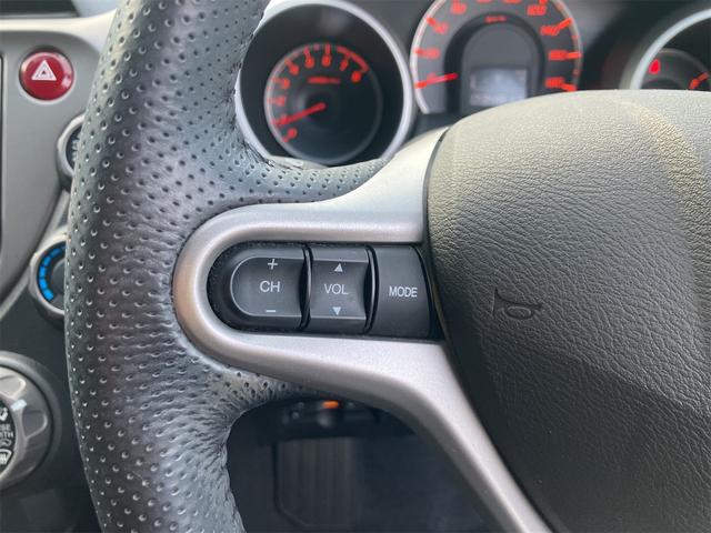 フィット スポーティエディション パワーウィンドウ キーレスエントリー ABS 盗難防止システム エアコン パワーステアリング 運転席エアバッグ(34枚目)