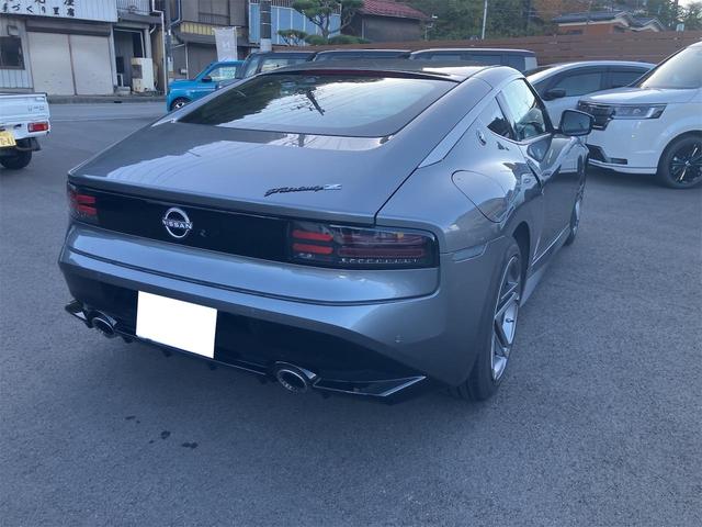 フェアレディZ ベースグレード クルコン ハイビームアシスト LEDヘッド バックカメラ 衝突軽減システム エアコン パワーウィンドウ パワーステアリング ナビ USB ETC Bluetooth オートライト インテリジェントキー(8枚目)