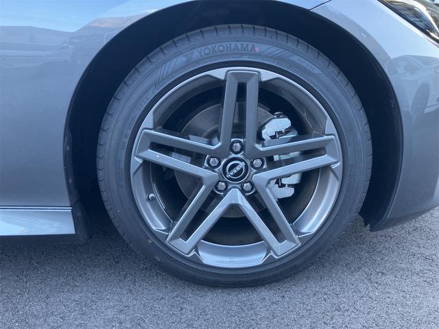 フェアレディZ ベースグレード クルコン ハイビームアシスト LEDヘッド バックカメラ 衝突軽減システム エアコン パワーウィンドウ パワーステアリング ナビ USB ETC Bluetooth オートライト インテリジェントキー(18枚目)