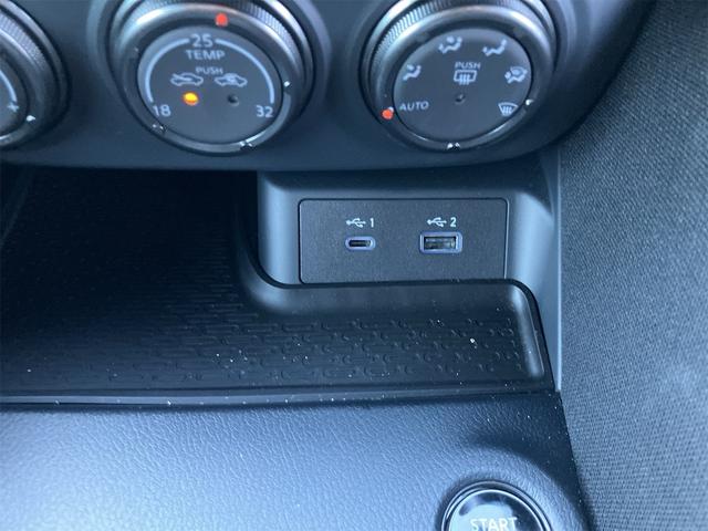 フェアレディZ ベースグレード クルコン ハイビームアシスト LEDヘッド バックカメラ 衝突軽減システム エアコン パワーウィンドウ パワーステアリング ナビ USB ETC Bluetooth オートライト インテリジェントキー(37枚目)