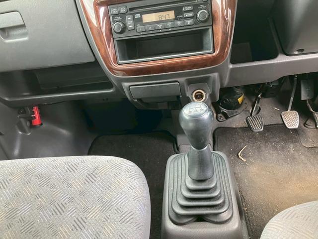 バモス Ｌ　関東ＡＡ正規仕入車両　４ＷＤ　５ＭＴ　マニュアル　修復歴無し　４ＷＤ　５ＭＴ　実走行６５２００ｋｍ　外装ボコボコ（15枚目）