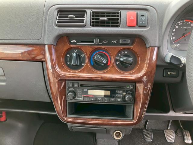 バモス Ｌ　関東ＡＡ正規仕入車両　４ＷＤ　５ＭＴ　マニュアル　修復歴無し　４ＷＤ　５ＭＴ　実走行６５２００ｋｍ　外装ボコボコ（16枚目）