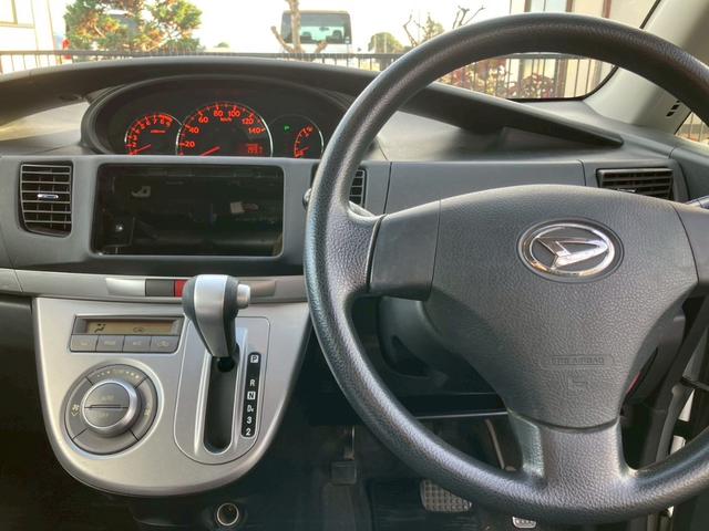 ムーヴ カスタム　Ｒリミテッド　４ＷＤ　車検２年　ターボ　修復歴無し　走行　５２９００ｋｍ　タイミングチェーン式（9枚目）