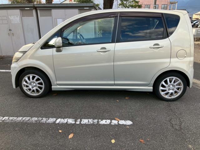 ムーヴ カスタム　Ｒリミテッド　４ＷＤ　車検２年　ターボ　修復歴無し　走行　５２９００ｋｍ　タイミングチェーン式（19枚目）