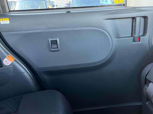 タント カスタムRS 両側電動スライドドア オートライト LEDヘッドランプ スマートキー アイドリングストップ 電動格納ミラー ベンチシート ターボ CVT 盗難防止システム ABS アルミホイール 衝突安全ボディ(41枚目)