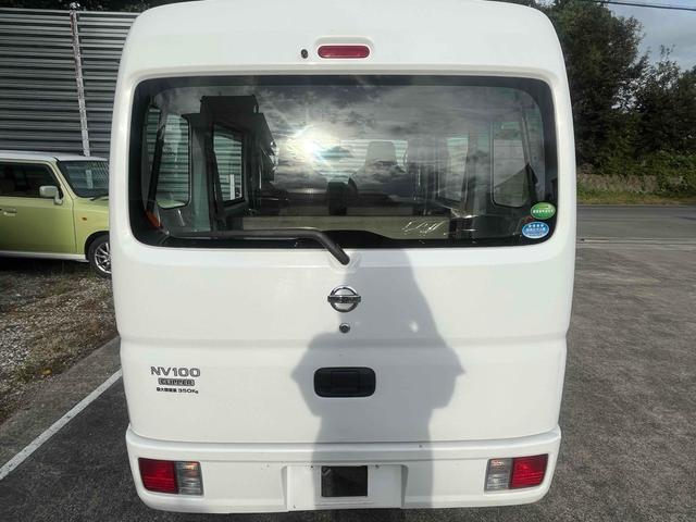 ＮＶ１００クリッパーバン 　４ＷＤ　ＭＴ　両側スライドドア　エアコン　パワーステアリング　運転席エアバッグ　助手席エアバッグ（14枚目）