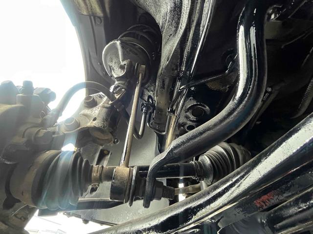 ＮＶ１００クリッパーバン 　４ＷＤ　ＭＴ　両側スライドドア　エアコン　パワーステアリング　運転席エアバッグ　助手席エアバッグ（56枚目）