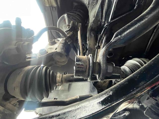 ＮＶ１００クリッパーバン 　４ＷＤ　ＭＴ　両側スライドドア　エアコン　パワーステアリング　運転席エアバッグ　助手席エアバッグ（59枚目）