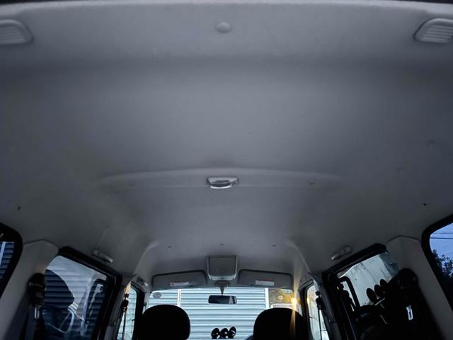 エブリイワゴン ジョイポップターボＰＺ　４ＷＤ　ＥＴＣ　両側スライドドア　キーレスエントリー　電動格納ミラー　ＡＴ　ＡＢＳ　アルミホイール　衝突安全ボディ　エアコン　パワーステアリング（33枚目）