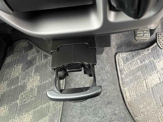 エブリイワゴン ジョイポップターボＰＺ　４ＷＤ　ＥＴＣ　両側スライドドア　キーレスエントリー　電動格納ミラー　ＡＴ　ＡＢＳ　アルミホイール　衝突安全ボディ　エアコン　パワーステアリング（37枚目）