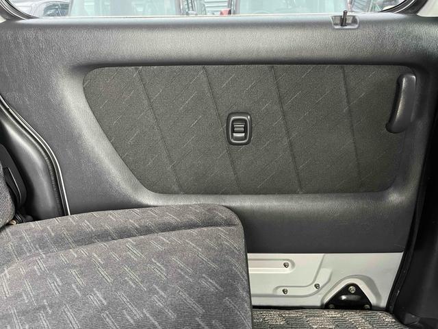 エブリイワゴン ジョイポップターボＰＺ　４ＷＤ　ＥＴＣ　両側スライドドア　キーレスエントリー　電動格納ミラー　ＡＴ　ＡＢＳ　アルミホイール　衝突安全ボディ　エアコン　パワーステアリング（44枚目）