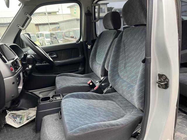 エブリイワゴン ジョイポップターボＰＺ　４ＷＤ　ＥＴＣ　両側スライドドア　キーレスエントリー　電動格納ミラー　ＡＴ　ＡＢＳ　アルミホイール　衝突安全ボディ　エアコン　パワーステアリング（48枚目）