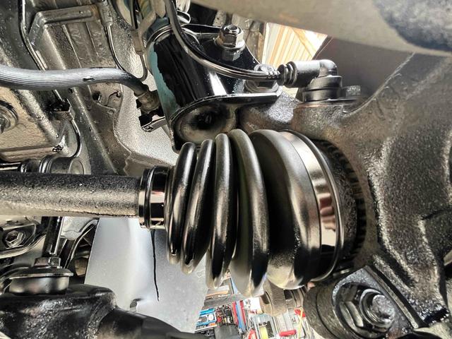 エブリイワゴン ジョイポップターボＰＺ　４ＷＤ　ＥＴＣ　両側スライドドア　キーレスエントリー　電動格納ミラー　ＡＴ　ＡＢＳ　アルミホイール　衝突安全ボディ　エアコン　パワーステアリング（64枚目）