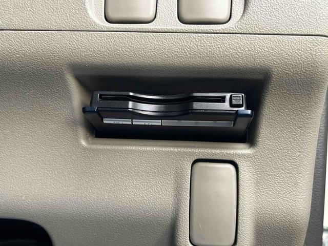 タント 福祉車輌 ETC スライドドア スマートキー 電動格納ミラー HID 盗難防止システム CVT ABS エアコン パワーステアリング パワーウィンドウ(7枚目)