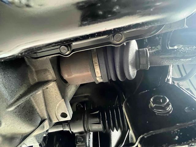 アルトラパン X キーレスエントリー 電動格納ミラー ベンチシート AT ABS CD MD 衝突安全ボディ エアコン パワーステアリング パワーウィンドウ(56枚目)