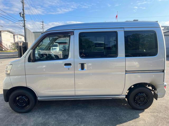 ハイゼットカーゴ 　４ＷＤ　軽バン　ＡＴ　両側スライドドア　アイドリングストップ　エアコン　パワーステアリング　パワーウィンドウ　運転席エアバッグ　助手席エアバッグ（14枚目）