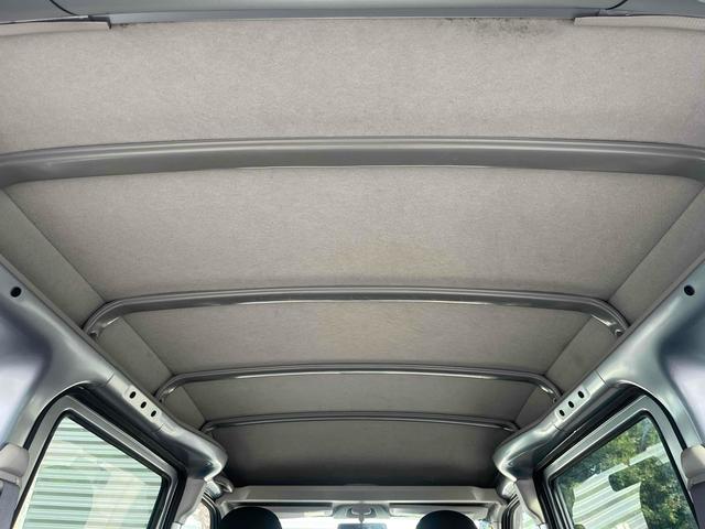 ハイゼットカーゴ 　４ＷＤ　軽バン　ＡＴ　両側スライドドア　アイドリングストップ　エアコン　パワーステアリング　パワーウィンドウ　運転席エアバッグ　助手席エアバッグ（31枚目）