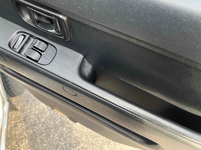 ハイゼットカーゴ 　４ＷＤ　軽バン　ＡＴ　両側スライドドア　アイドリングストップ　エアコン　パワーステアリング　パワーウィンドウ　運転席エアバッグ　助手席エアバッグ（36枚目）