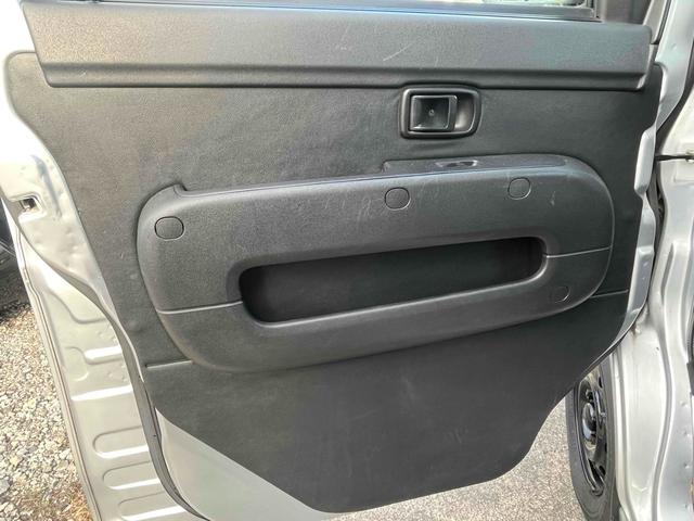 ハイゼットカーゴ 　４ＷＤ　軽バン　ＡＴ　両側スライドドア　アイドリングストップ　エアコン　パワーステアリング　パワーウィンドウ　運転席エアバッグ　助手席エアバッグ（40枚目）