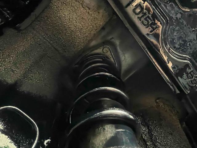 ハイゼットカーゴ 　４ＷＤ　軽バン　ＡＴ　両側スライドドア　アイドリングストップ　エアコン　パワーステアリング　パワーウィンドウ　運転席エアバッグ　助手席エアバッグ（56枚目）