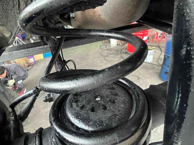 ハイゼットカーゴ 　４ＷＤ　軽バン　ＡＴ　両側スライドドア　アイドリングストップ　エアコン　パワーステアリング　パワーウィンドウ　運転席エアバッグ　助手席エアバッグ（67枚目）