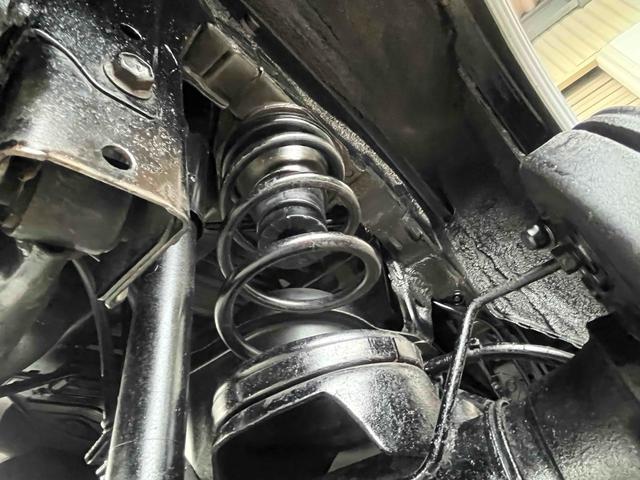 ハイゼットカーゴ 　４ＷＤ　軽バン　ＡＴ　両側スライドドア　アイドリングストップ　エアコン　パワーステアリング　パワーウィンドウ　運転席エアバッグ　助手席エアバッグ（69枚目）