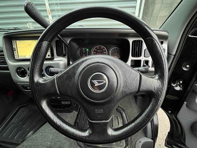 アトレーワゴン カスタムターボ ETC 両側スライドドア ナビ ベンチシート ターボ AT アルミホイール 衝突安全ボディ エアコン パワーステアリング パワーウィンドウ(3枚目)