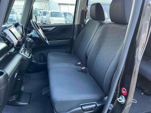 この度は当店のお車をご覧になっていただき、誠にありがとうございます。じっくり現車確認して頂けるよう、ご準備を致します！