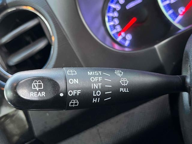 ルクラカスタム 　ＥＴＣ　バックカメラ　ナビ　スマートキー　電動格納ミラー　ターボ　ＣＶＴ　ＡＢＳ　ＣＤ　ＤＶＤ再生　アルミホイール　エアコン　パワーステアリング　パワーウィンドウ（9枚目）