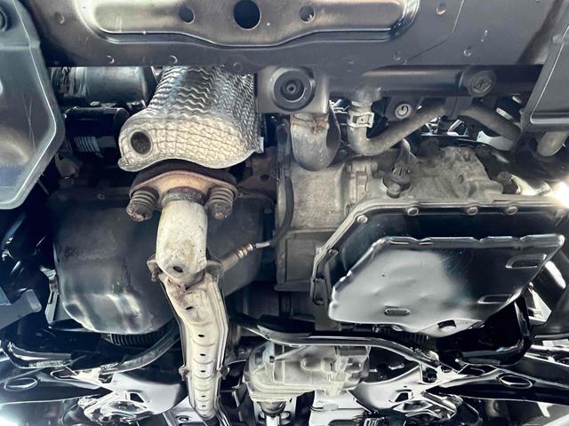 ステラ Ｌ　４ＷＤ　キーレスエントリー　電動格納ミラー　ベンチシート　ＣＶＴ　盗難防止システム　ＣＤ　アルミホイール　衝突安全ボディ　エアコン　パワーステアリング　パワーウィンドウ　運転席エアバッグ（49枚目）