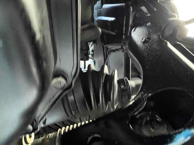 ステラ Ｌ　４ＷＤ　キーレスエントリー　電動格納ミラー　ベンチシート　ＣＶＴ　盗難防止システム　ＣＤ　アルミホイール　衝突安全ボディ　エアコン　パワーステアリング　パワーウィンドウ　運転席エアバッグ（55枚目）