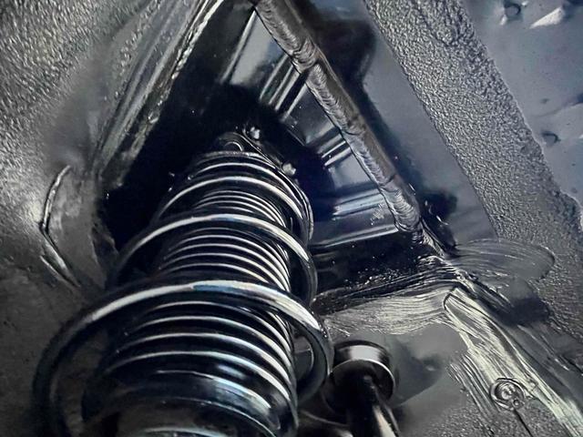 ステラ Ｌ　４ＷＤ　キーレスエントリー　電動格納ミラー　ベンチシート　ＣＶＴ　盗難防止システム　ＣＤ　アルミホイール　衝突安全ボディ　エアコン　パワーステアリング　パワーウィンドウ　運転席エアバッグ（74枚目）